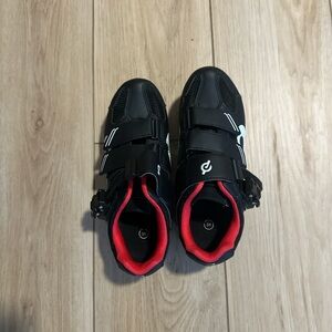 Black Cycling Shoes with Red Interior